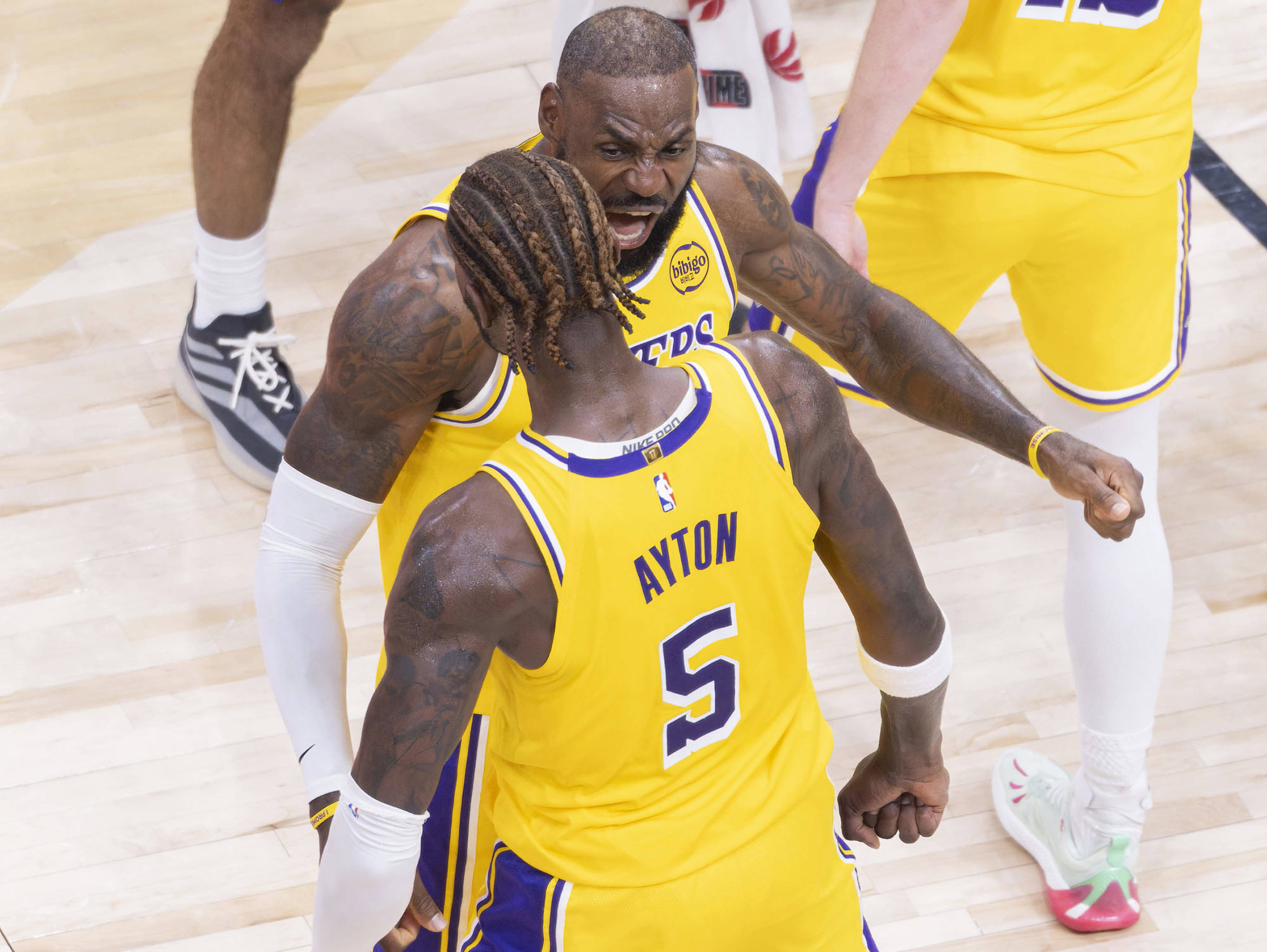 九游jiuyou-关于今晨NBA常规赛传出新动向，布鲁克林篮网主帅复盘，管理层表态——气氛紧张，团队化学反应显著的信息